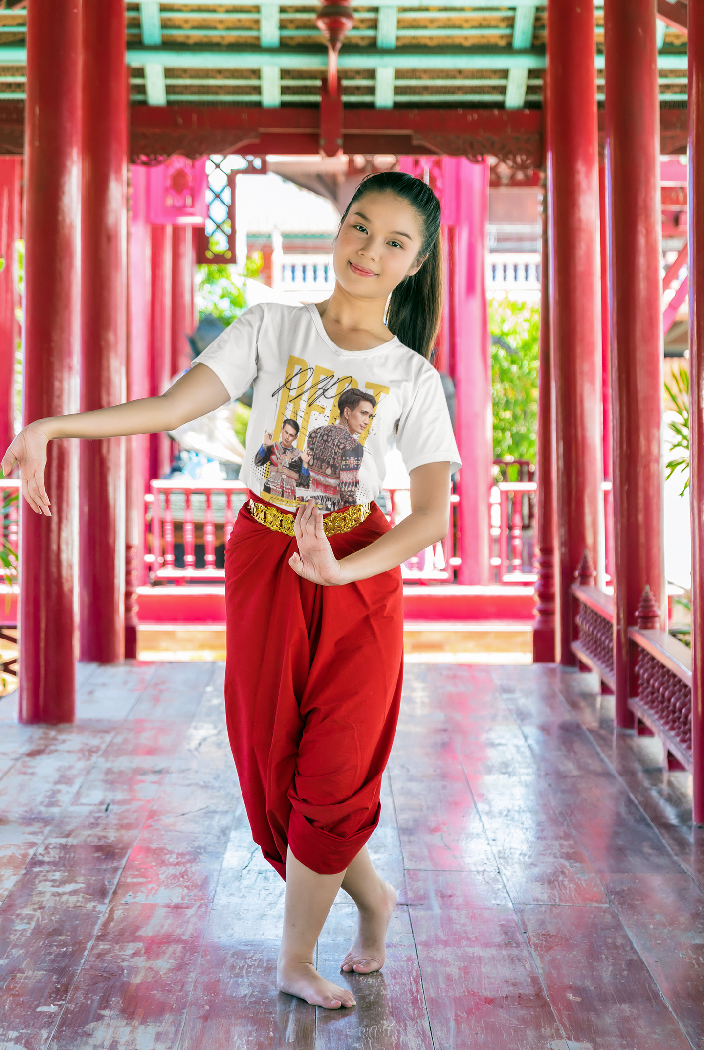 PAP BEAT FC V-Neck Tee